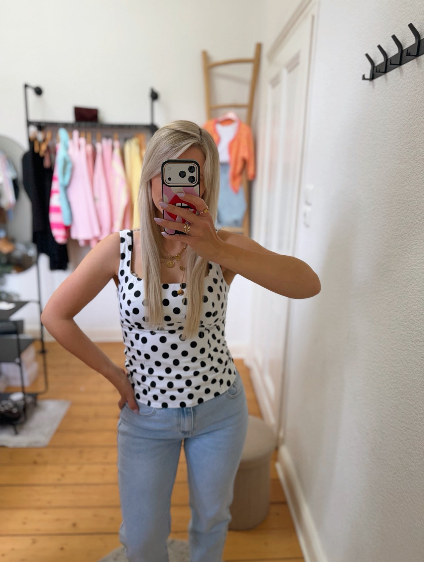 Top „into dots“