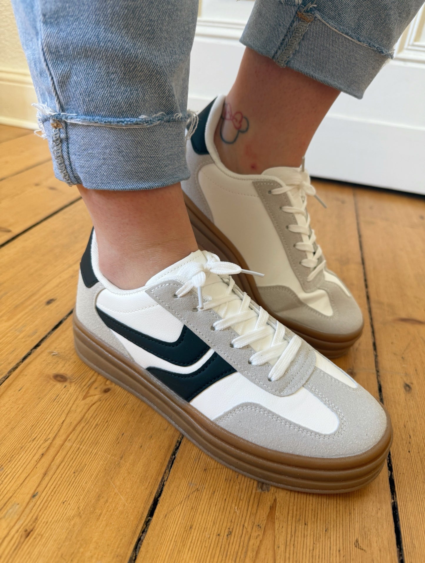Sneaker „pretty“