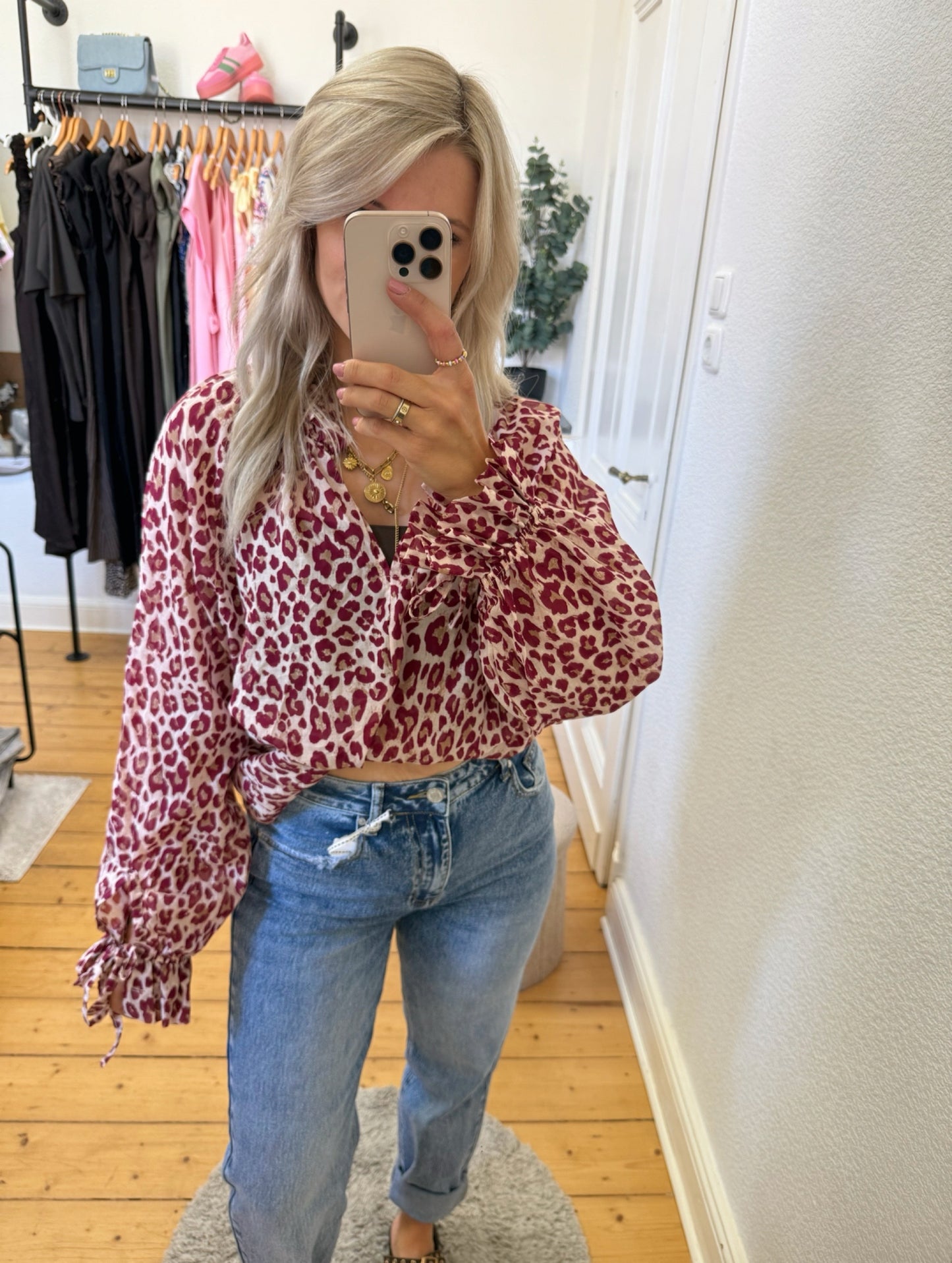 Bluse im Leoprint