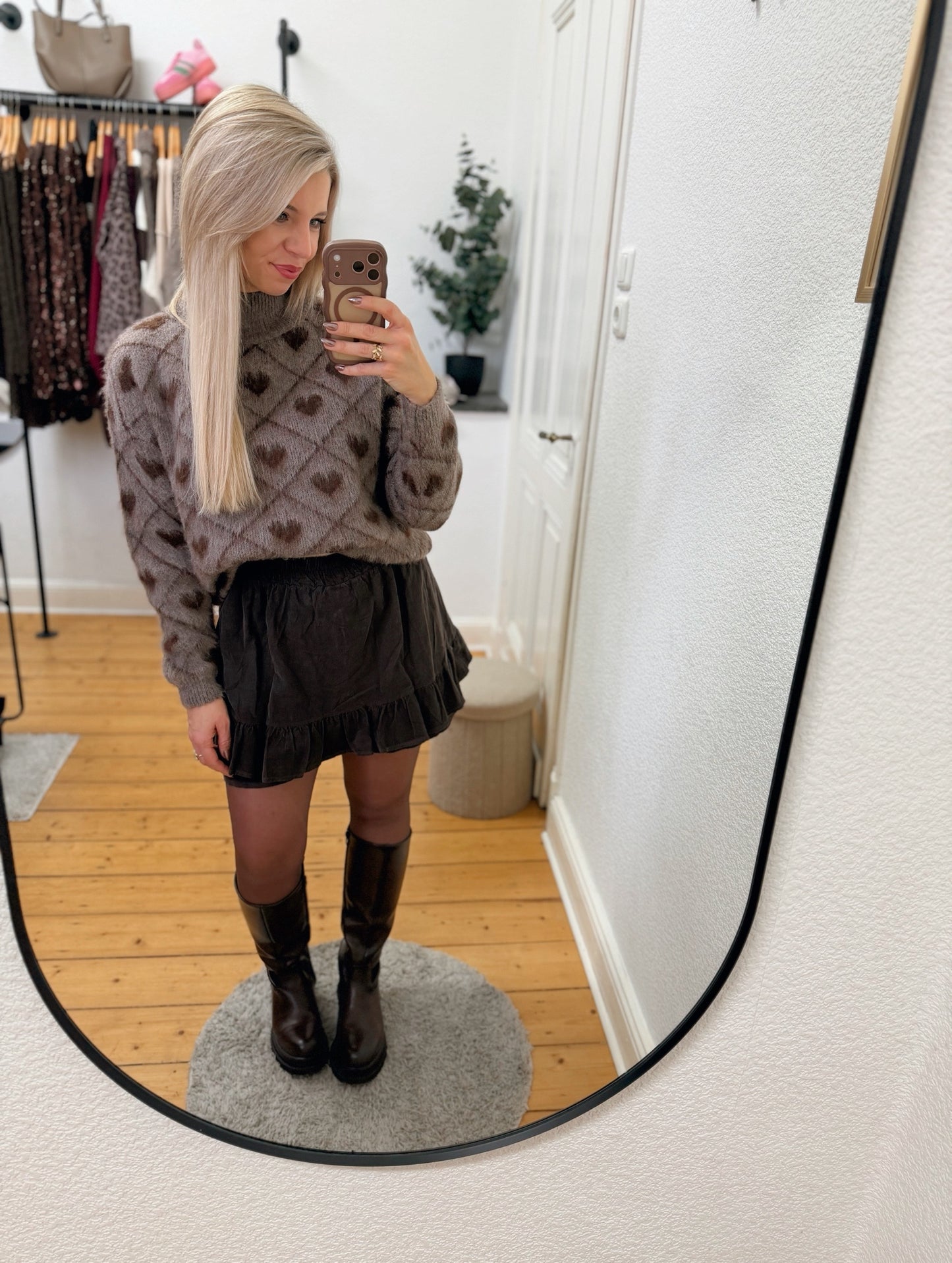 Cord skort