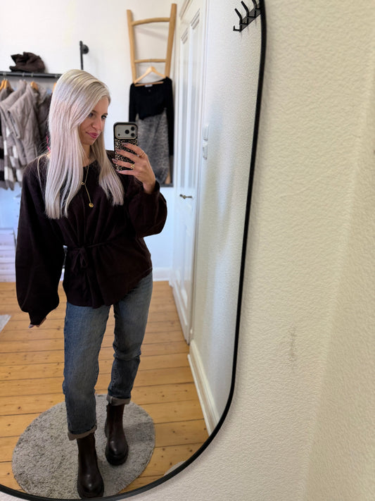 Pullover mit Schößchen