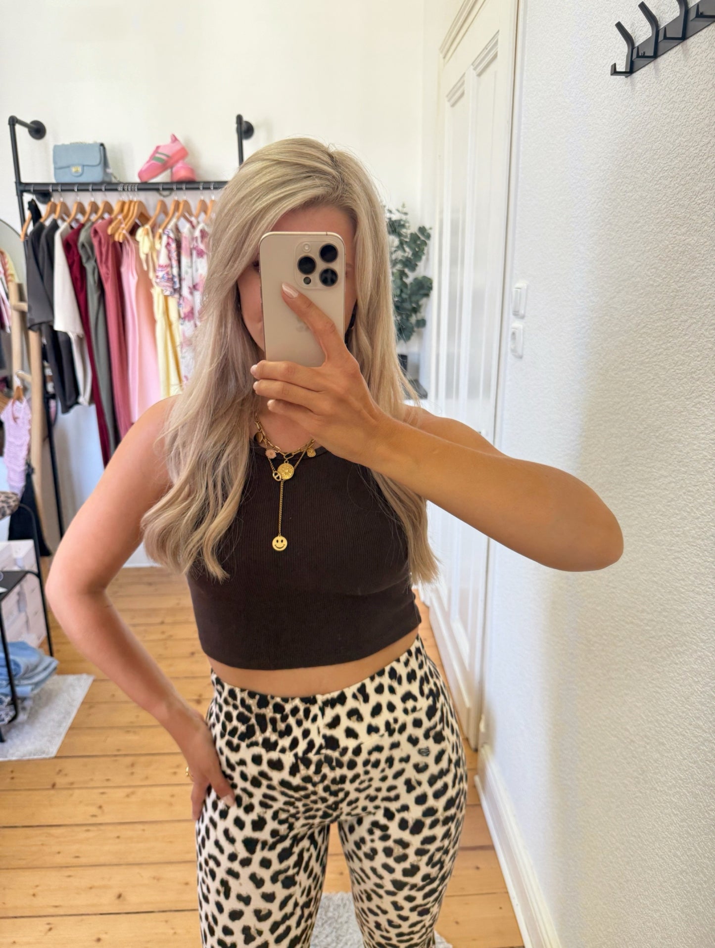 Basic crop top