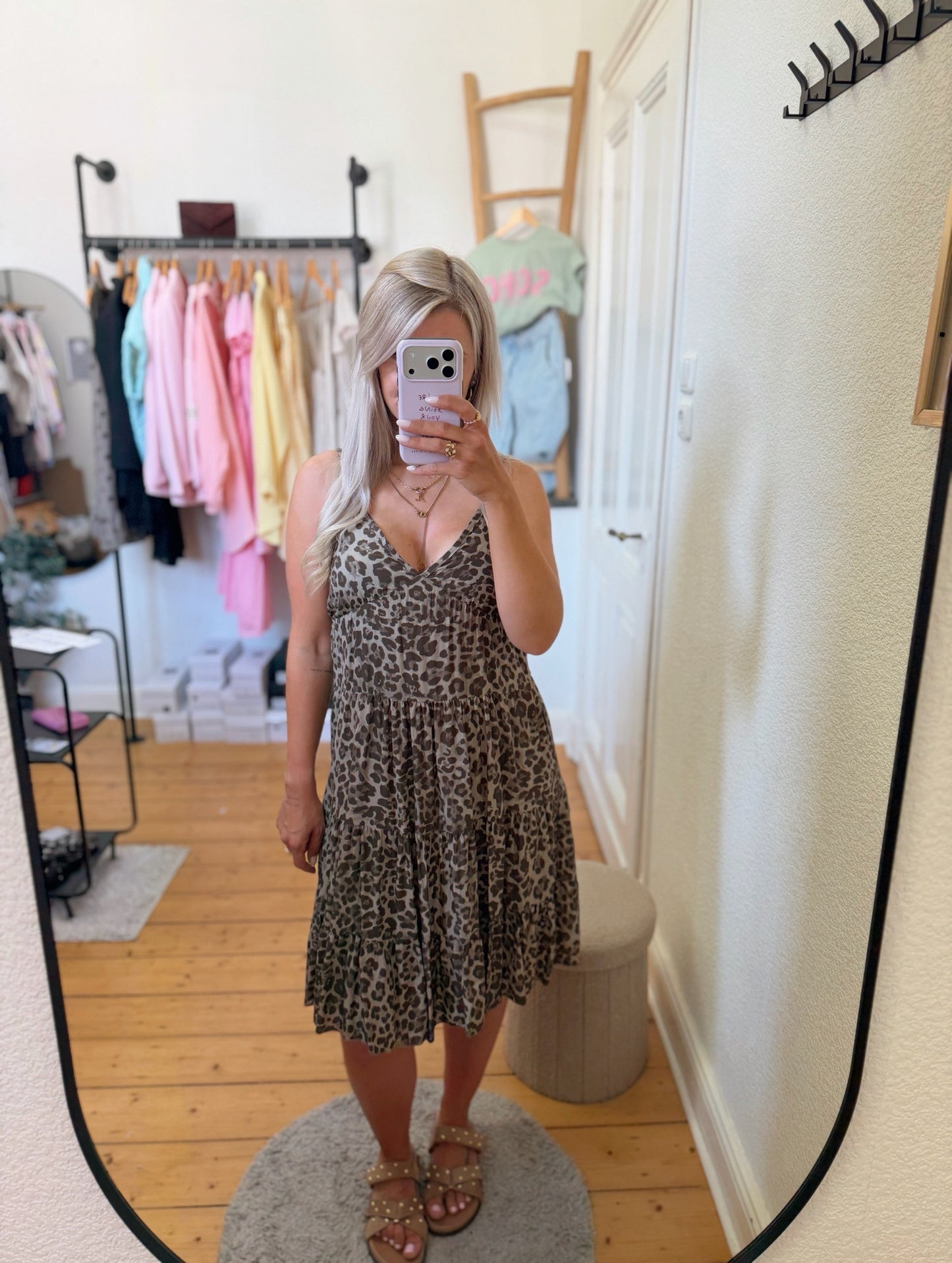 Kleid kurz mit Leoprint