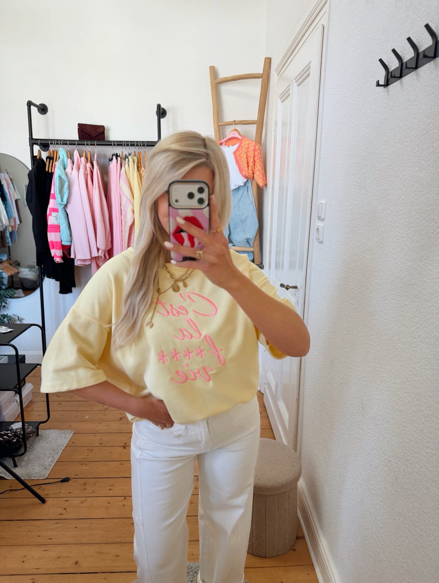 Sweatshirt „C‘est la F*** vie“