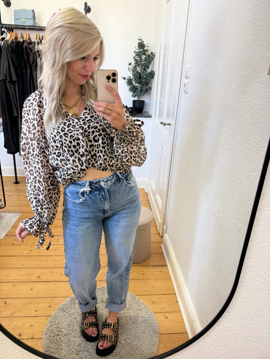 Bluse im Leoprint
